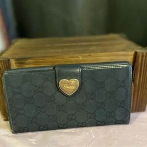 Gucci Dark Wallet with Gold Heart Detail